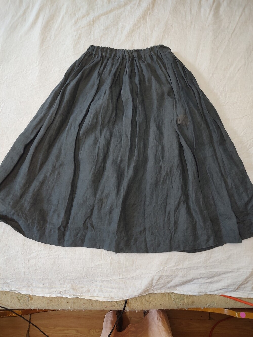 Not Perfect Linen Classic Flowy Small/Medium Women Midi Skirt Charcoal Grey NPL - Picture 3 of 6